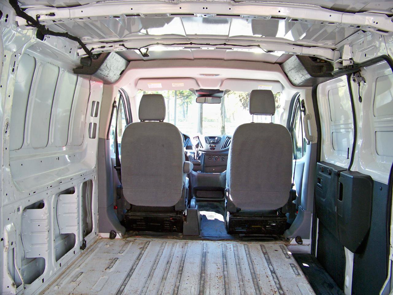 Used 2017 Ford Transit 150 148 Low Roof RWD image 17