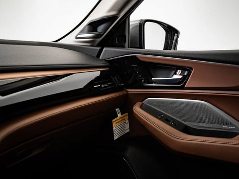 Used 2026 Acura MDX SH-AWD w/ Technology Package image 40