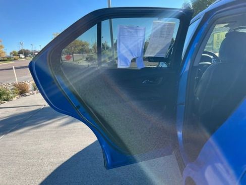 Used 2024 Chevrolet Equinox Premier image 21