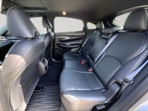 Used 2023 INFINITI QX55 Luxe w/ Accent Package image 24