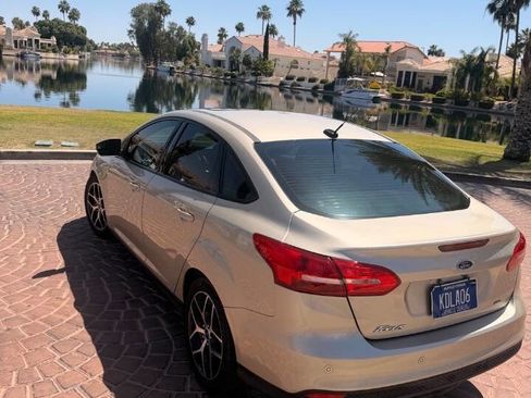 Used 2018 Ford Focus SEL FWD image 14