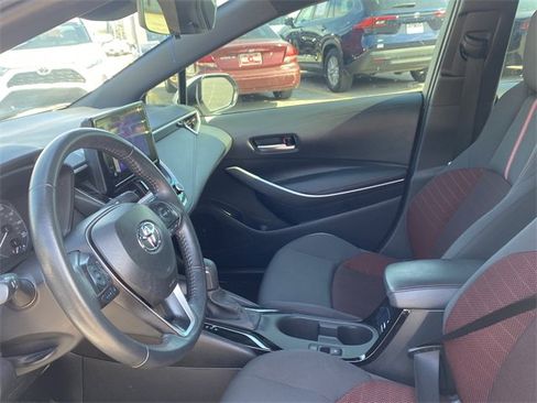 Used 2025 Toyota Corolla SE image 19