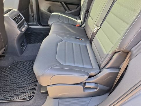 New 2026 Volkswagen Atlas Cross Sport SEL R-Line image 23