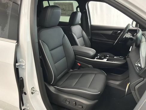 New 2026 Buick Enclave Preferred w/ Power Package AWD/4WD image 33