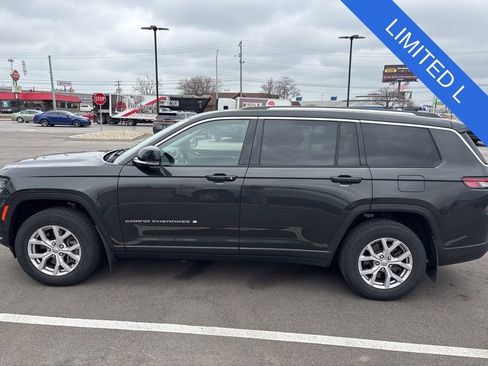 Used 2022 Jeep Grand Cherokee L Limited image 7