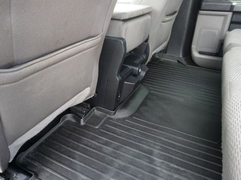 Used 2018 Ford F150 XLT w/ Heavy-Duty Payload Package AWD/4WD image 11