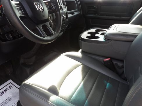 Used 2018 RAM 1500 Tradesman RWD image 16