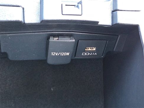 Certified 2022 Toyota Corolla Cross L image 17