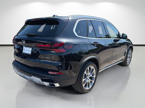 New 2026 BMW X5 sDrive40i RWD image 3