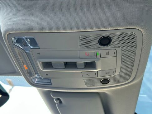 Used 2024 Audi Q3 2.0T Premium Plus w/ Premium Plus Package image 39