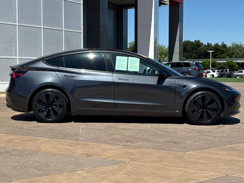 Used 2025 Tesla Model 3 Long Range RWD image 3