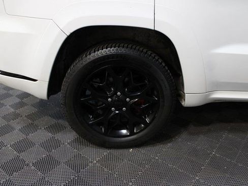 Used 2021 Jeep Grand Cherokee Limited X AWD/4WD image 9