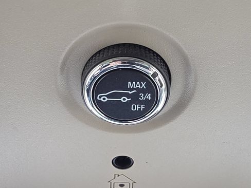 Used 2016 GMC Yukon XL SLT RWD image 42
