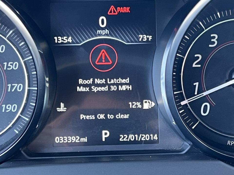 Used 2017 Jaguar F-TYPE Convertible RWD image 18
