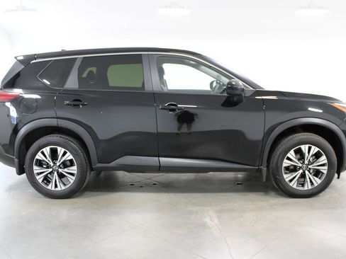 Used 2023 Nissan Rogue SV AWD/4WD image 11