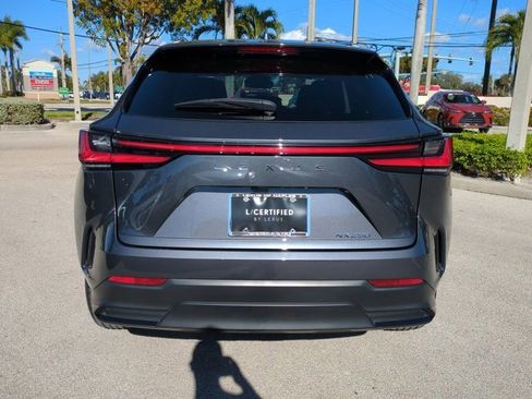 Used 2023 Lexus NX 250 FWD image 5