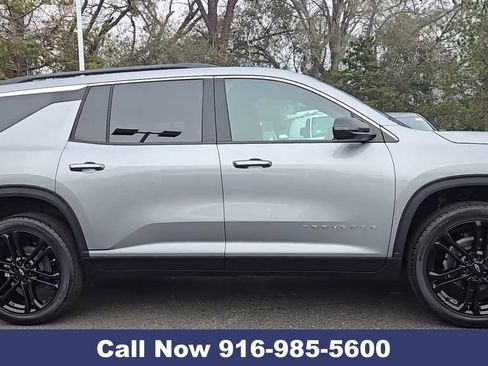 New 2026 Chevrolet Traverse LT image 12