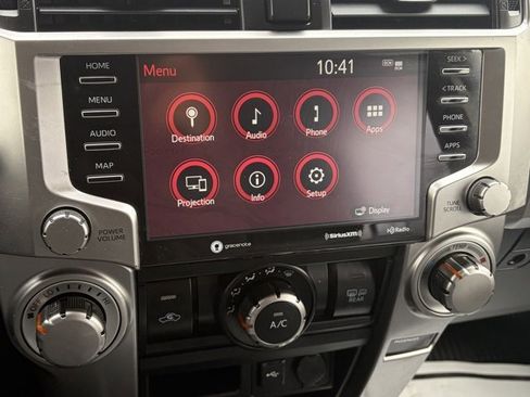 Used 2020 Toyota 4Runner SR5 Premium image 20