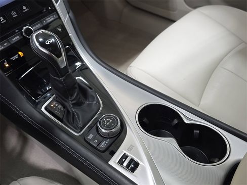 Used 2020 INFINITI Q50 Luxe w/ Essential Package (3.0T Luxe) image 25