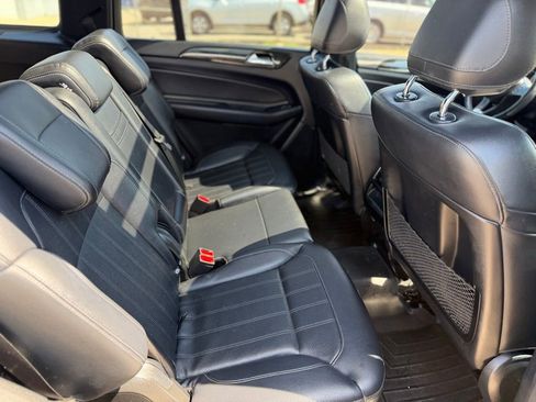 Used 2017 Mercedes-Benz GLS 450 4MATIC image 15
