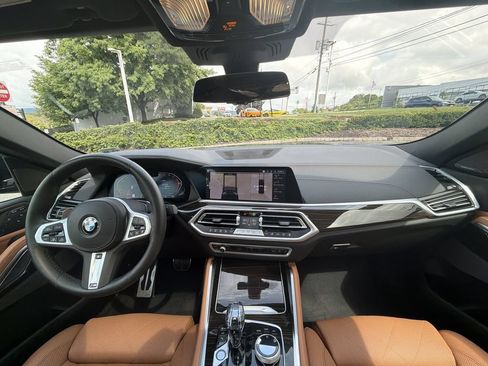 Used 2023 BMW X6 xDrive40i w/ Executive Package AWD/4WD image 18