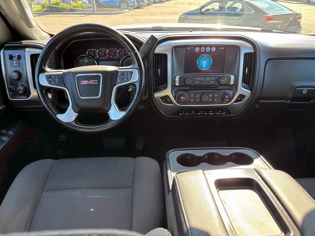Used 2019 GMC Sierra 2500 SLE AWD/4WD image 12