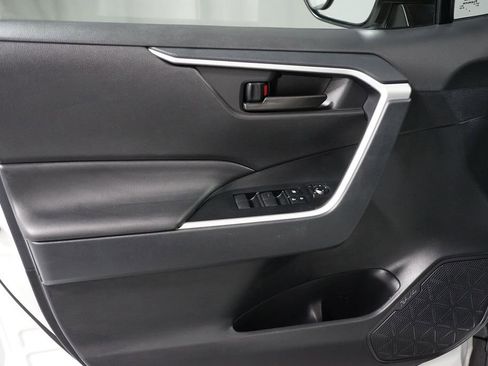 Certified 2024 Toyota RAV4 LE image 28