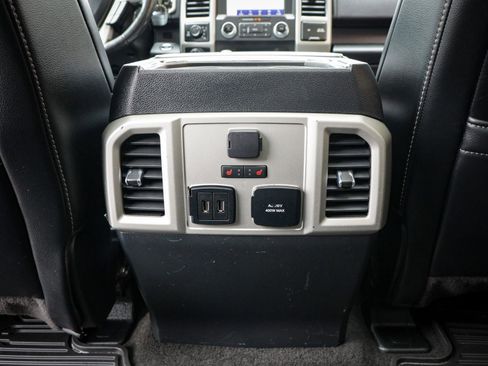 Used 2020 Ford F150 Lariat w/ Equipment Group 502A Luxury image 34