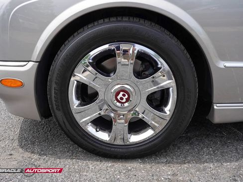 Used 2005 Bentley Arnage RL RWD image 8