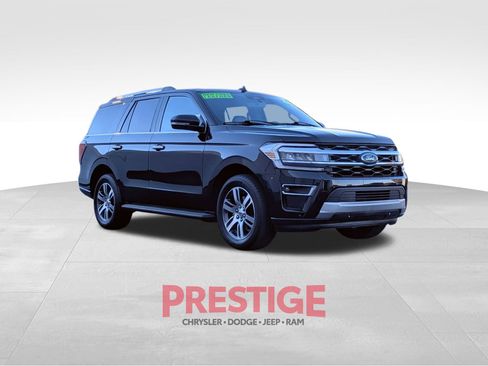 Used 2024 Ford Expedition Limited image 5