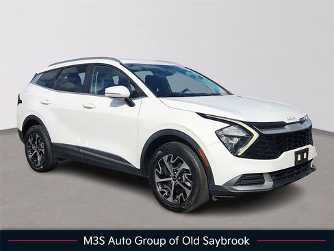 Used 2023 Kia Sportage EX image 1