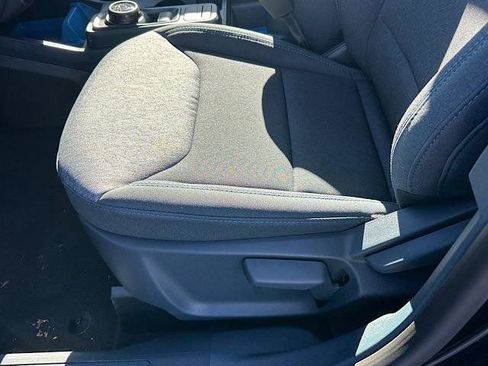 New 2025 Ford Maverick XLT image 9