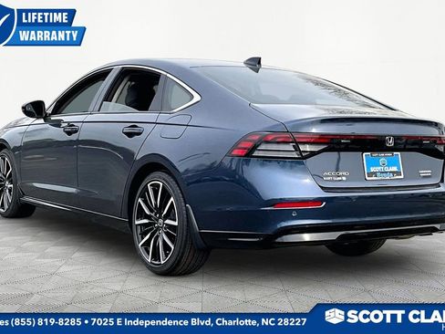 Used 2026 Honda Accord Touring image 3