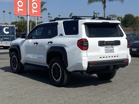 Certified 2025 Toyota 4Runner TRD Off-Road Premium AWD/4WD image 41