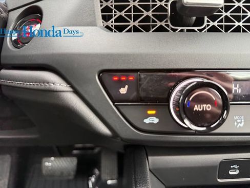 New 2025 Honda Accord SE image 33