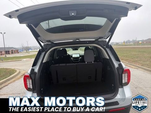 New 2026 Ford Explorer Active image 6