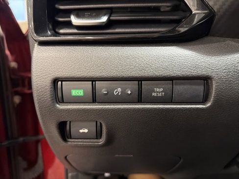 Certified 2021 Nissan Sentra SV image 19