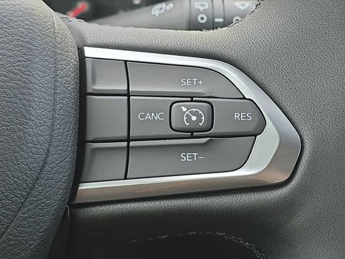 New 2026 Jeep Compass Latitude image 27