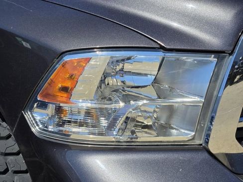 Used 2019 RAM 1500 Tradesman w/ Tradesman SXT Package image 5