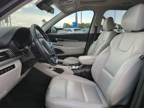 Used 2020 Kia Telluride S FWD image 13