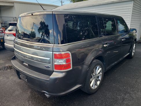 Used 2017 Ford Flex Limited FWD image 8