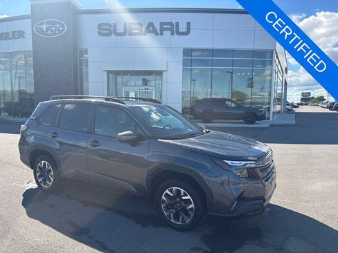 Used 2026 Subaru Forester Premium AWD/4WD image 1