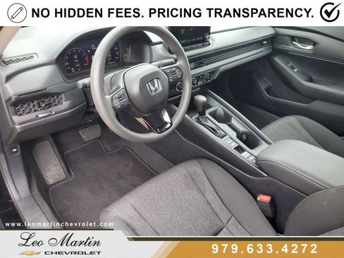Used 2025 Honda Accord LX image 15
