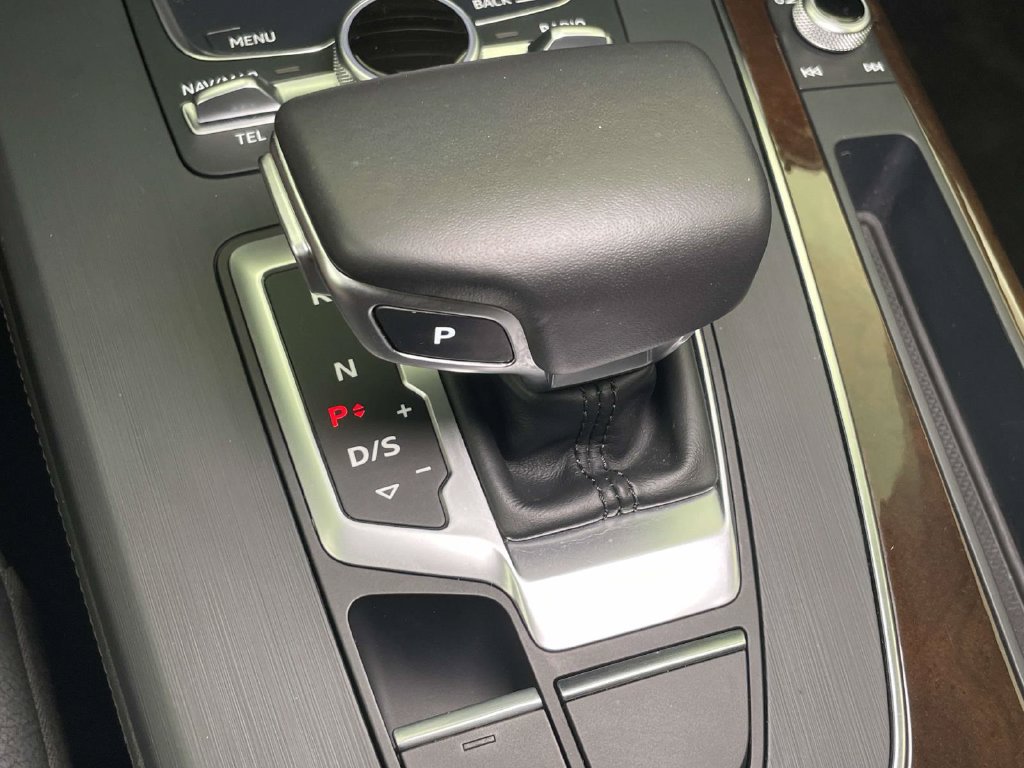 Used 2019 Audi Q5 2.0T Premium Plus w/ Premium Plus Package AWD/4WD image 34