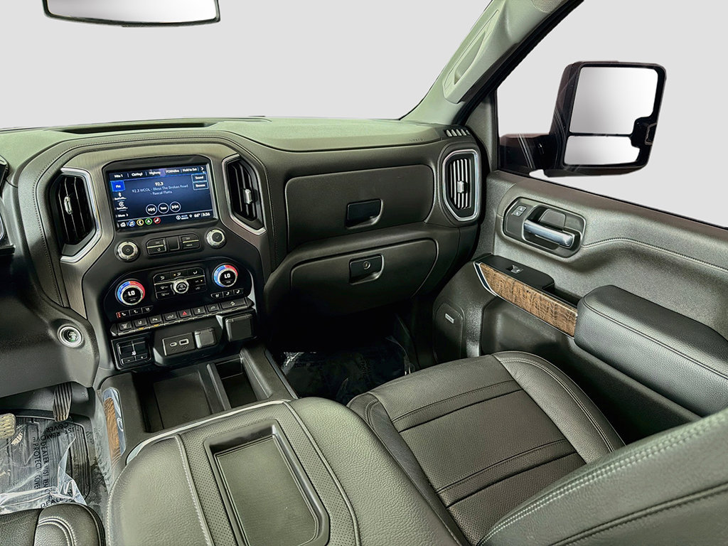 Used 2022 GMC Sierra 2500 Denali AWD/4WD image 30