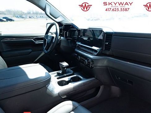 Used 2024 Chevrolet Silverado 1500 LTZ w/ Technology Package image 26