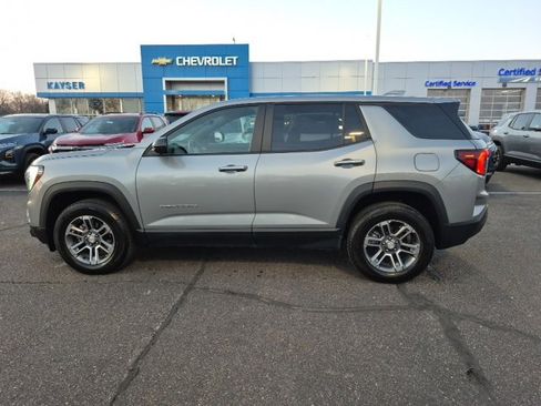 Used 2025 GMC Terrain Elevation w/ Technology Package II image 8