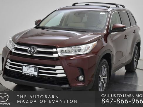 Used 2019 Toyota Highlander XLE image 13