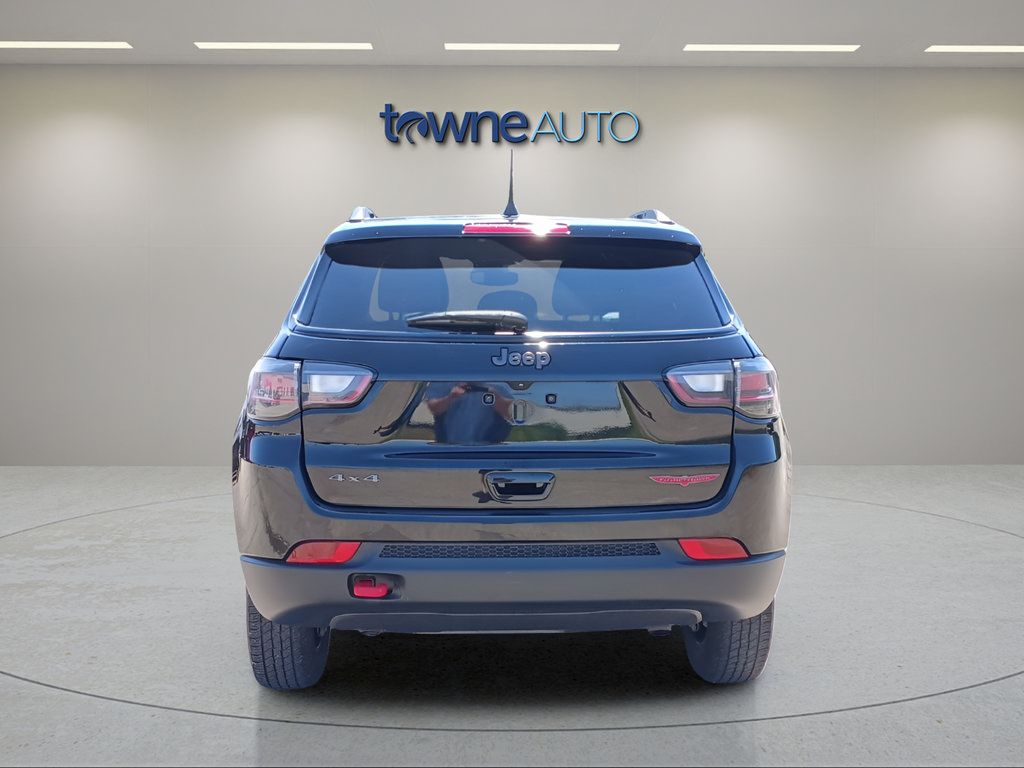 Used 2023 Jeep Compass Trailhawk w/ Trailhawk Elite Group AWD/4WD image 5