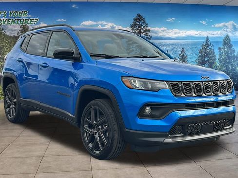 New 2026 Jeep Compass Latitude image 3